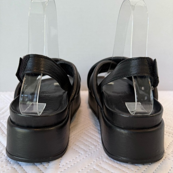 Anthropologie Silent D Pier Slingback Platform
Sandals Size 38 - Picture 3 of 10